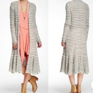 ⭐️Free People Smile Like You Mean it Sweater Duster⭐️